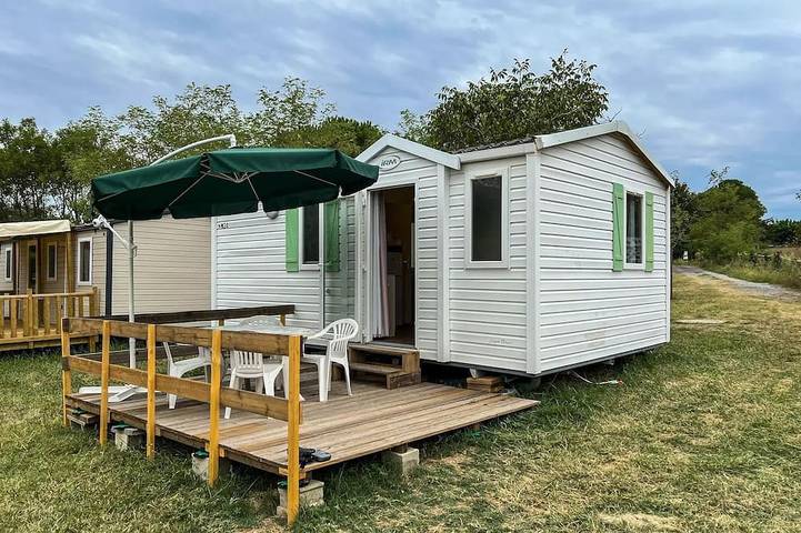 Mobil home pour 4 personnes à Saint-Germain
