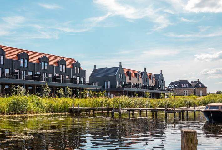 Ferienhaus für 10 Personen, mit Sauna und Terrasse sowie Seeblick - 1