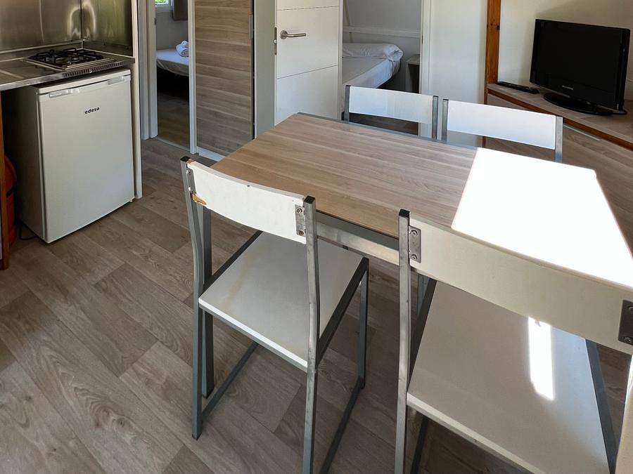 Camping Etxarri - Bungalow 4 persons - Urbasa in Etxarri-Aranatz, Cordillera Cantábrica