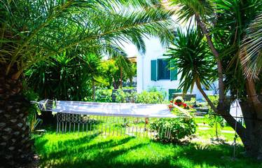 Gîte pour 2 personnes, avec jardin et vue dans Apollonia