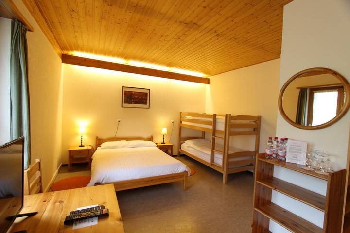 Hôtel pour 2 personnes, avec jardin et sauna, animaux acceptés dans Canton de Vaud - 4