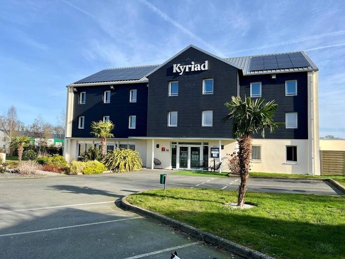 Hôtel pour 4 personnes, avec piscine ainsi que jacuzzi et jardin à Dol-de-Bretagne - 2