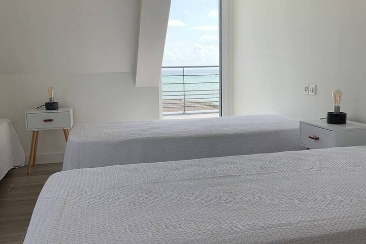 Location de vacances pour 11 personnes, avec jardin ainsi que jacuzzi et sauna dans Doëlan - 4