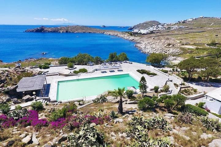 Ferienhaus für 4 Personen, mit Garten und Pool sowie Terrasse, mit Haustier - 1