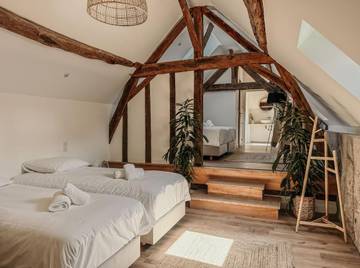 Chambre d’hôte pour 4 personnes, avec jacuzzi et jardin dans Val de Livre