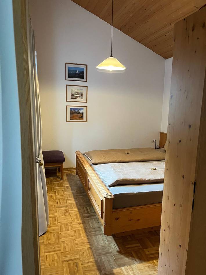 Appartement de vacances entier, Haus Sonnenrose - Appartement 5 pour jusqu'à 4 personnes, avec chambre à coucher supplémentaire et cuisine in Reit im Winkl, Alpes bavaroises