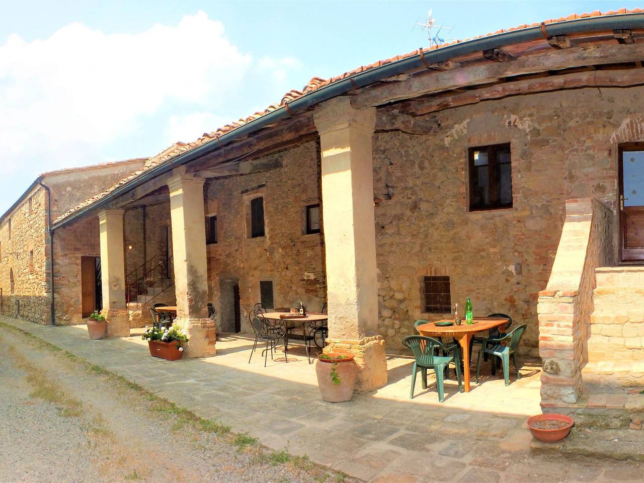 Vakantiehuis in Volterra met zwembad en terras in Volterra, Provincie Pisa