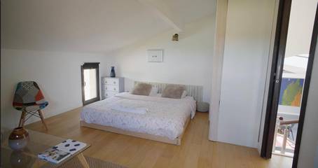 Chambre d’hôte pour 2 personnes, avec jardin ainsi que piscine et vue à Camblanes-et-Meynac