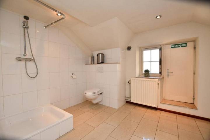 Villa pour 25 personnes, avec jardin, animaux acceptés à Spa - 2