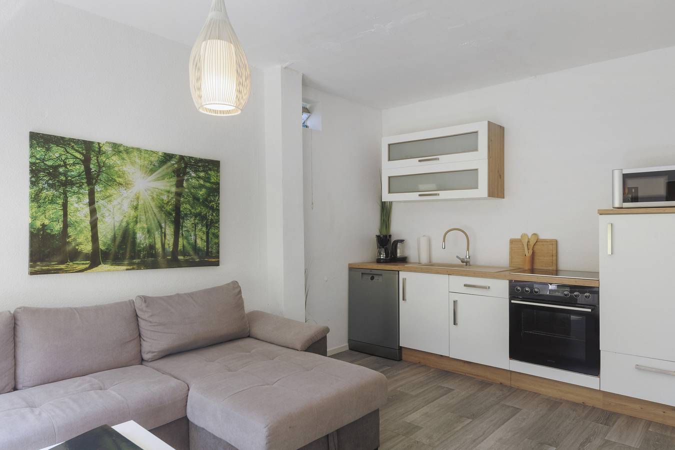 Bungalow 'Die Grüne Wiese' with Shared Terrace, Shared Garden and Wi-Fi in Niedenstein, Schwalm-Eder-Kreis