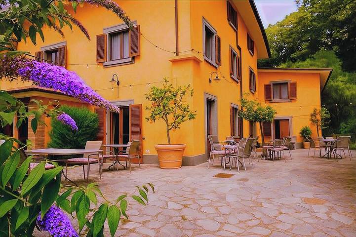 Villa pour 30 personnes, avec jardin - 1