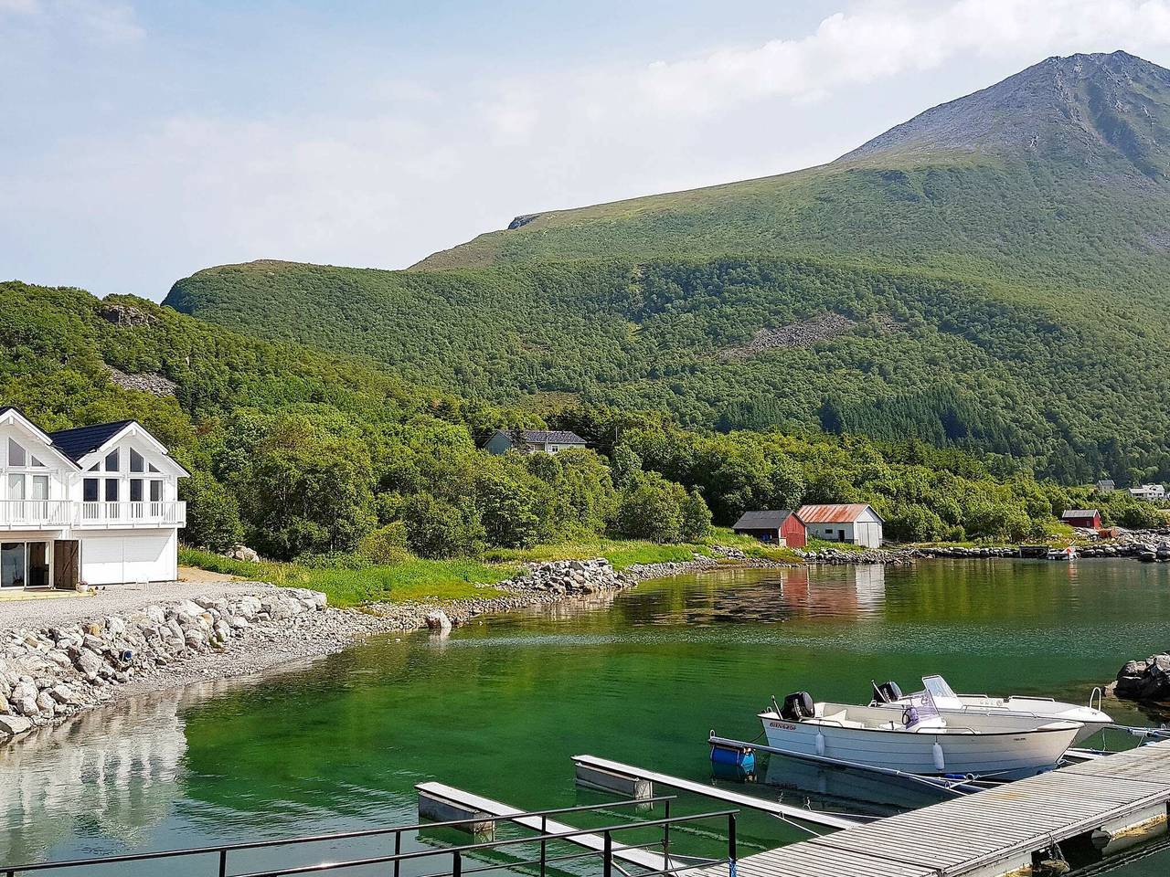 10 person ferie hjemme i Brattvåg in Haram, Nordlige Fjord-Norge