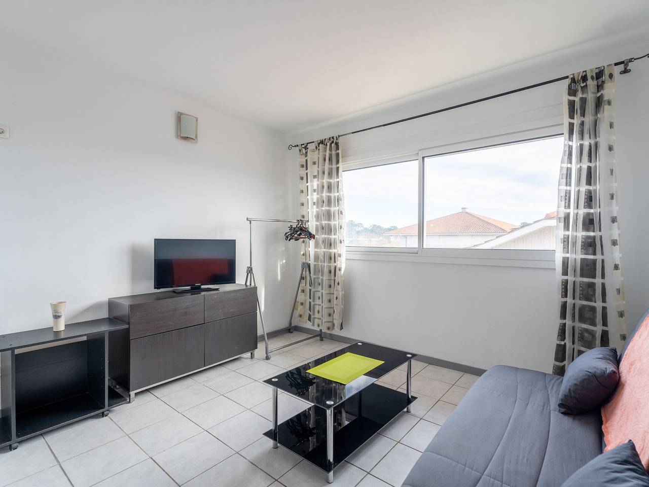 Apartamento entero, Mimizan Playa: Apartamento T2, 4 pers, a 200m del océano, limpieza incluida in Mimizan Plage, Mimizan