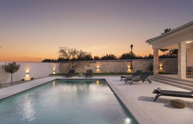 Villa für 8 Personen, mit Garten und Balkon, kinderfreundlich in Zadar - 2