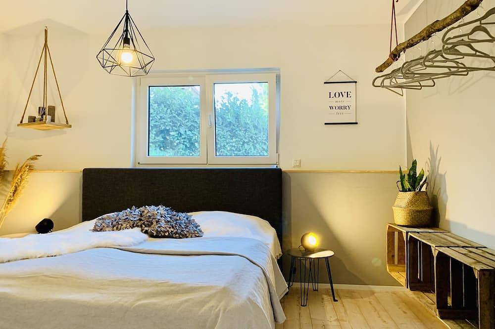 Ganze Wohnung, Cozy holiday apartment on the Rheinhöhe near Bonn for families in Remagen, Mittelrhein