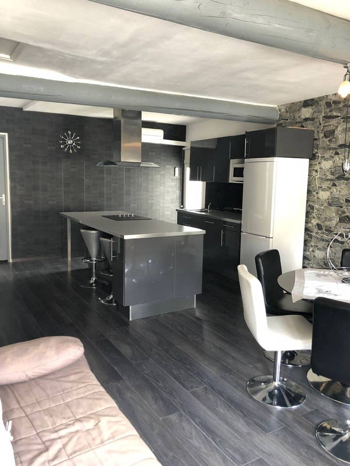 Apartamento entero, Apartamento espacioso Stes-Maries 68m² + terraza in Saintes-Maries-de-la-Mer, Region de Arles