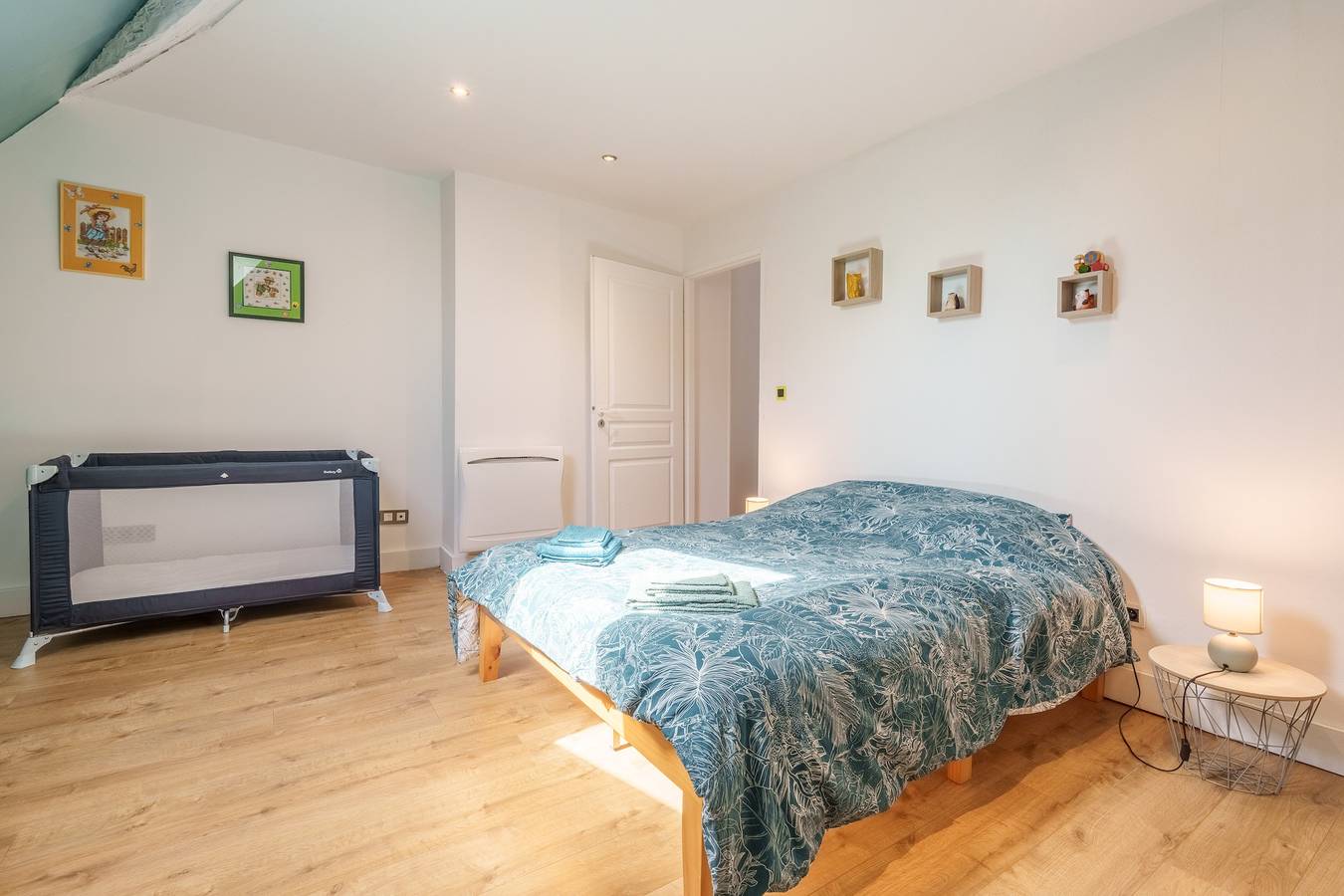 Ferienhaus für 8 Personen mit Terrasse in Arnay-le-Duc, Beaune und Umgebung