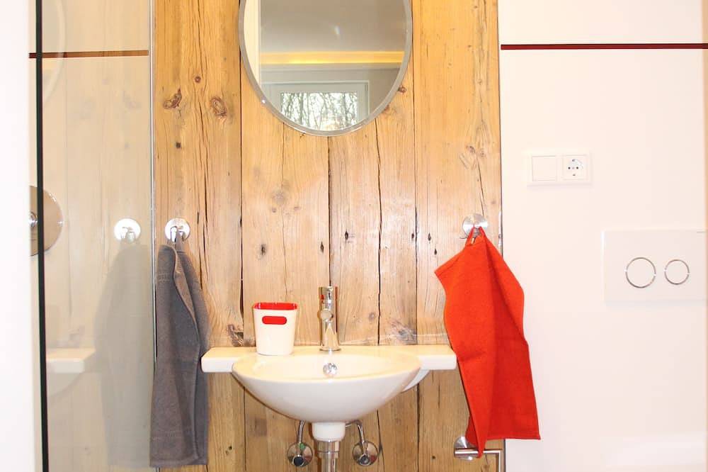 Ganze Wohnung, Moderne Ferienwohnung im Herzen von Unterfranken in Marktbreit, Fränkisches Weinland
