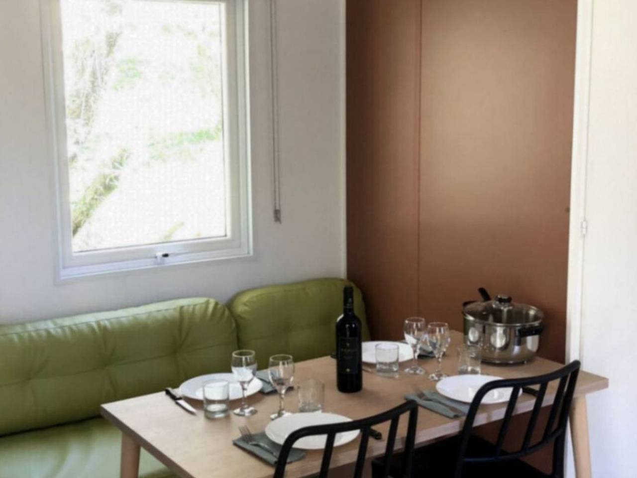 Mobil-home confortable avec terrasse pour 4 personnes à Vico in Vico, Région d'Ajaccio