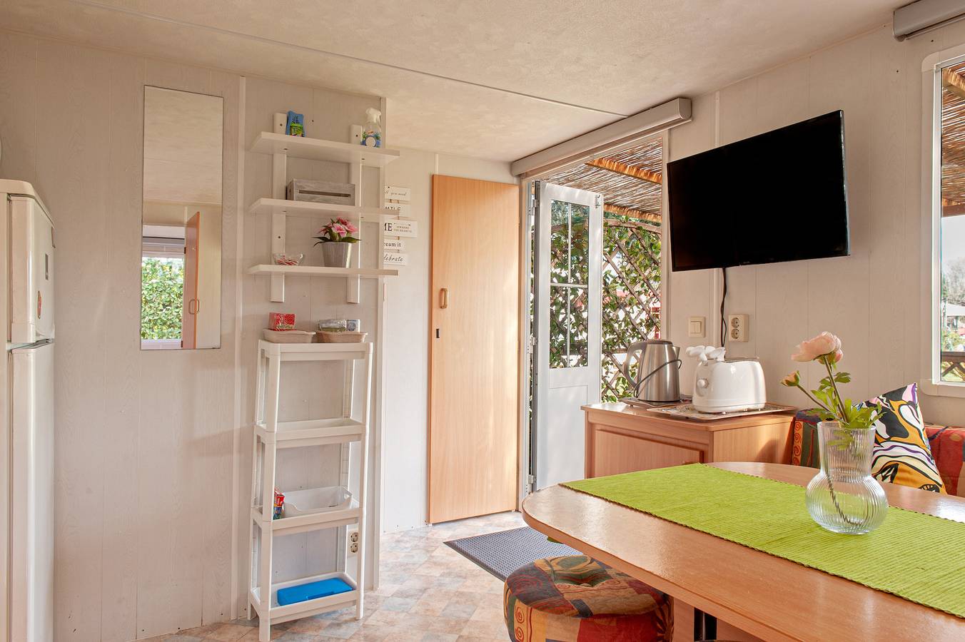 Casa vacanze 'Oasi sul fiume' con giardino, terrazza privata e Wi-Fi in Pisa, Riviera Toscana