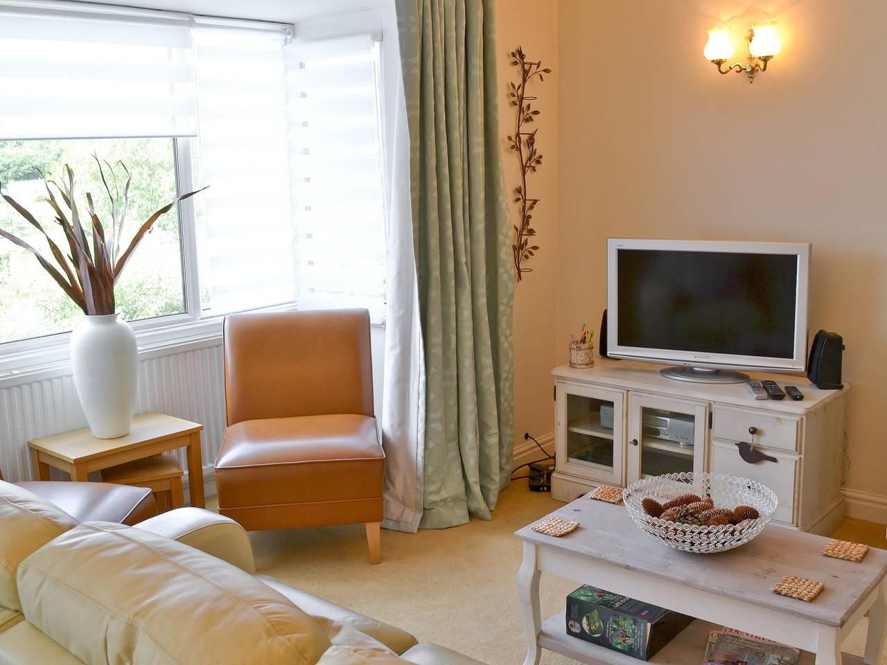 Otters in Wroxham, The Broads