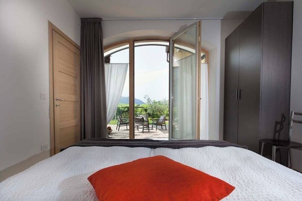 Ganze Wohnung, Al Vigneto Apartment Jasmine Two-room apartment 2/4 people in Dro, Gardasee-Berge