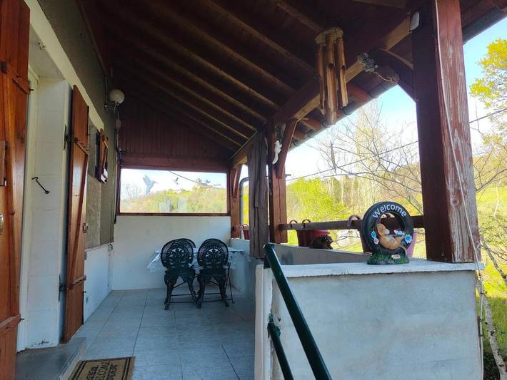 Location de vacances pour 6 personnes, avec jardin, adapté aux familles à Puy-d'Arnac - 2