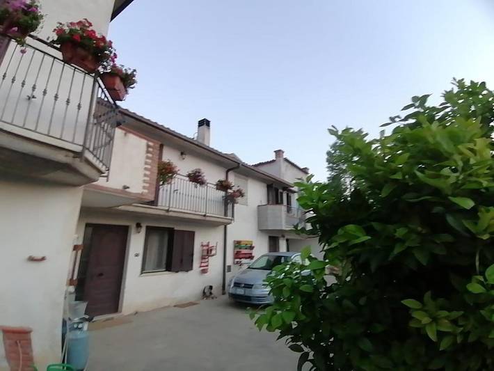 Casa vacanza per 2 persone, con Idromassaggio e Terrazza nonché Giardino a Laino Borgo
