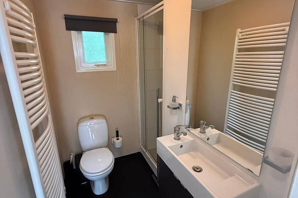 Gemütliche Lodge (48 m²) für 2 Personen mit Vollküche und großem Garten. Dein Vierbeiner ist herzlich willkommen für einen unvergesslichen Veluwe-Urlaub. in Harderwijk, Veluwe