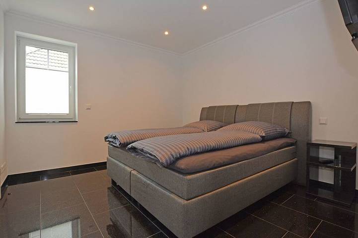 Ganze Wohnung, Merzijana Eerdgeschoss in Stinteck in Stinteck, Westerdeichstrich