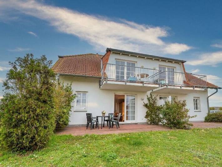 Ferienwohnung für 4 Personen, mit Balkon und Terrasse in Sagard - 2