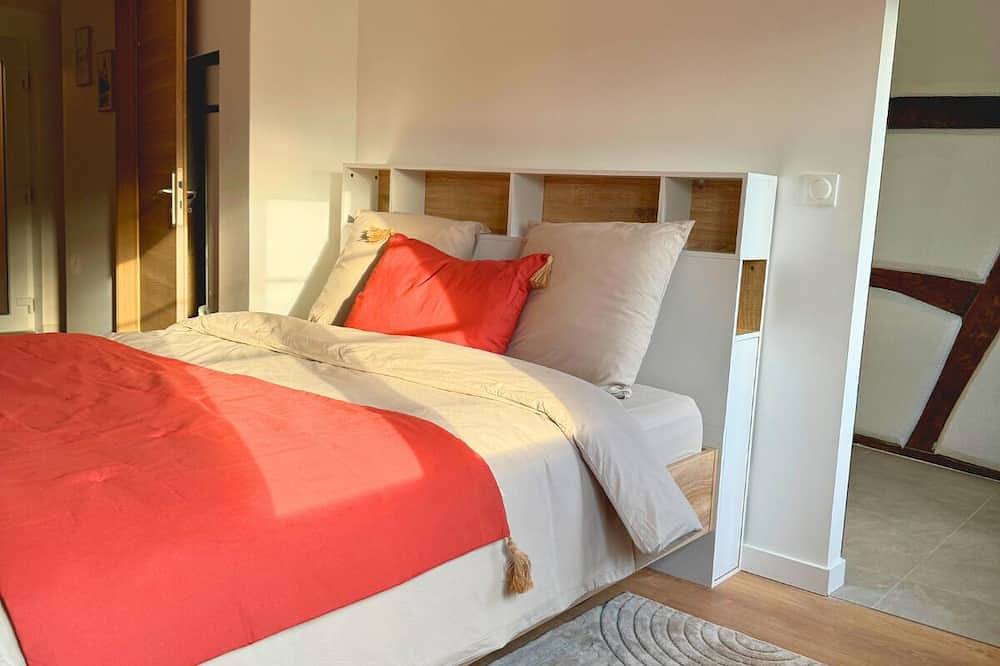 Appartement entier, Au Soleil: Grand appartement chaleureux in Steinbrunn-le-Bas, Région de Mulhouse
