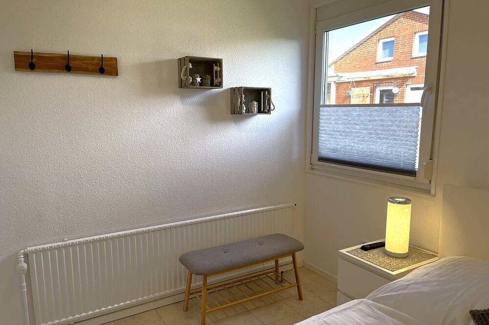 Tolles Ferienhaus direkt an der Nordsee, 5km von Büsum entfernt. Kurtaxenfrei in Warwerort, Nordseeküste