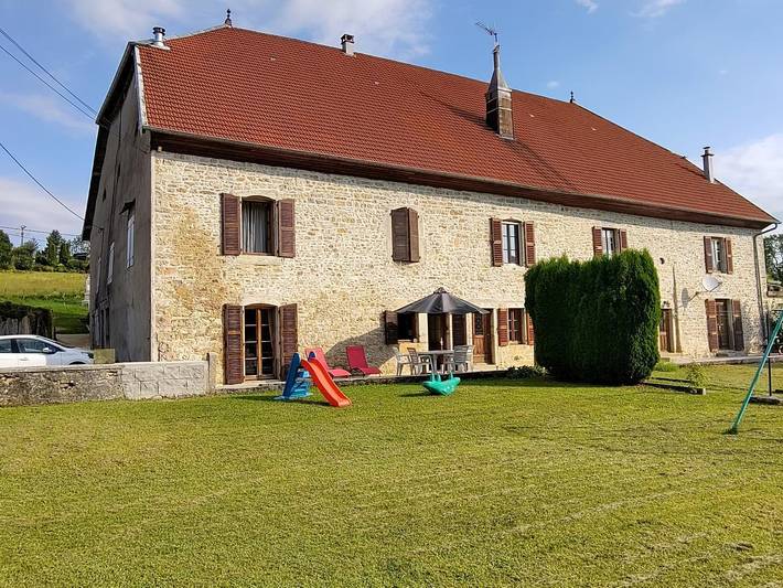 Gîte für 4 Personen, mit Garten am Doubs