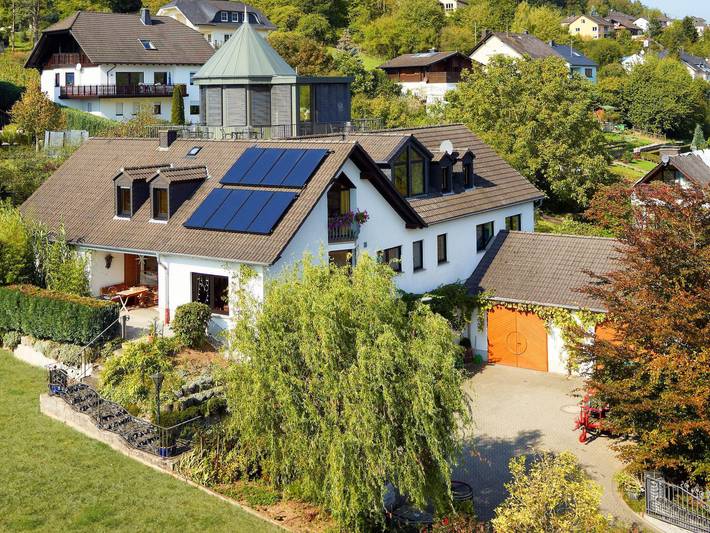 Ferienwohnung für 2 Personen, mit Terrasse und Garten, kinderfreundlich in Lieser - 3