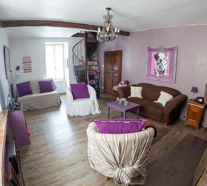 Location de vacances pour 5 personnes, avec Terrasse et Jardin à Blacy