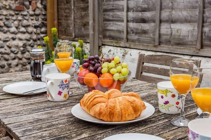 Cottage for 3 people, with garden in Eastbourne