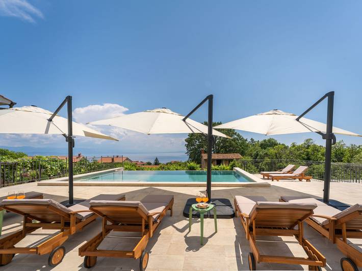 Ferienhaus für 8 Personen, mit Garten und Terrasse in Grad Opatija - 2