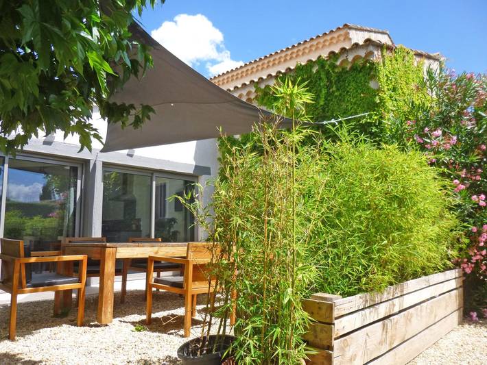 Location de vacances pour 4 personnes, avec jardin et terrasse à L'Isle-sur-la-Sorgue - 4