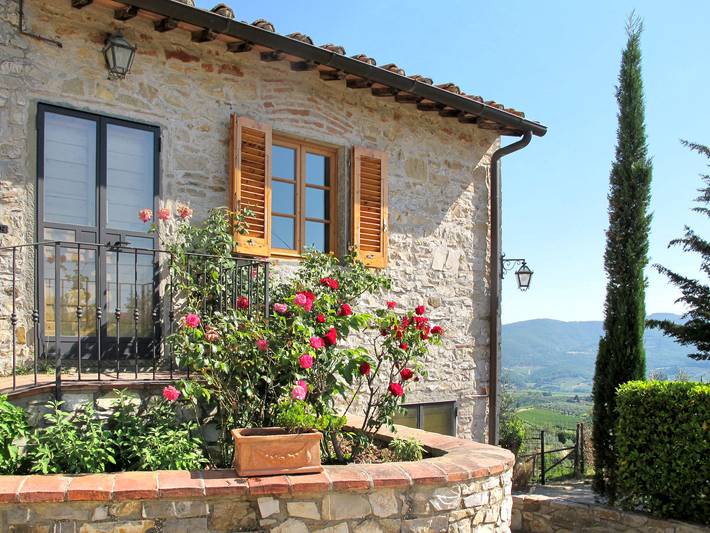 Casa vacanza per 8 persone, con giardino e terrazza nonché panorama in Toscana