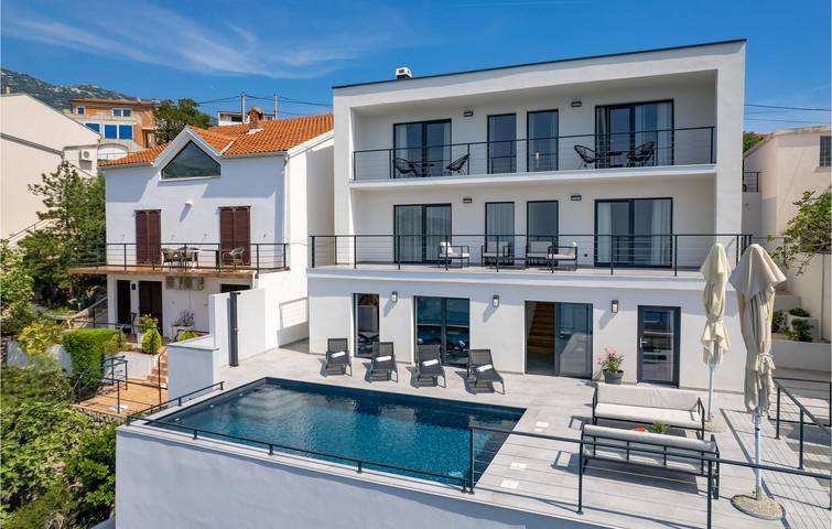 Ferienhaus für 8 Personen, mit Pool und Terrasse - 1