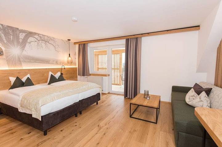 Gästehaus für 4 Personen, mit Pool und Sauna sowie Garten - 1