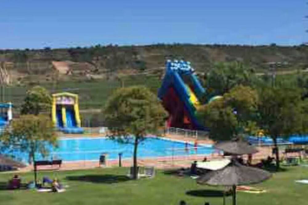 Townhouse Villa tourist Rioja and walks in Cenicero, Rioja