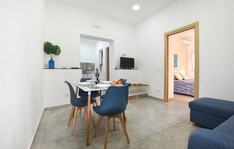 Location de vacances pour 4 personnes, avec jardin et terrasse, adapté aux familles à Isola delle Femmine - 3