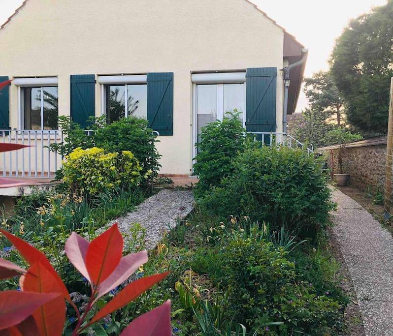 Appartement entier, Appartement coquet dans maison individuelle in Lisses, Essonne
