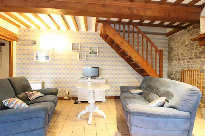 Gîte pour 5 personnes, avec Terrasse et Jardin à Lingreville