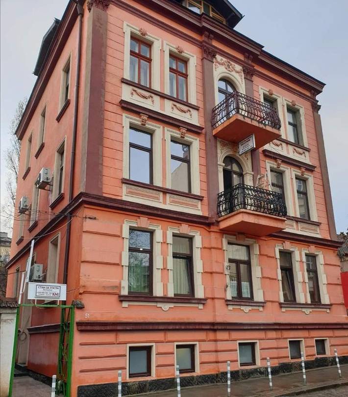B&b per 2 persone, con Balcone e Terrazza nonché Giardino a Sofia