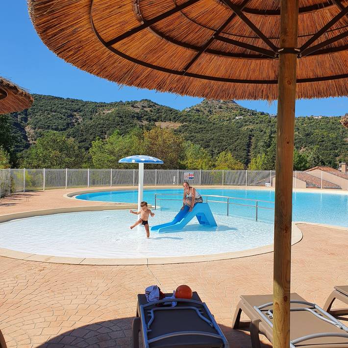 Gîte pour 6 personnes, avec piscine, adapté aux familles à Vallon-Pont-d'Arc - 3
