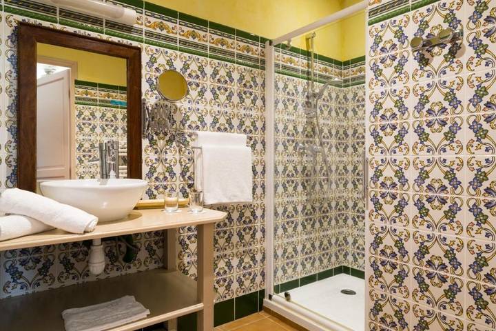 Hôtel pour 2 personnes, avec jardin ainsi que sauna et piscine, animaux acceptés à Mosnes - 3