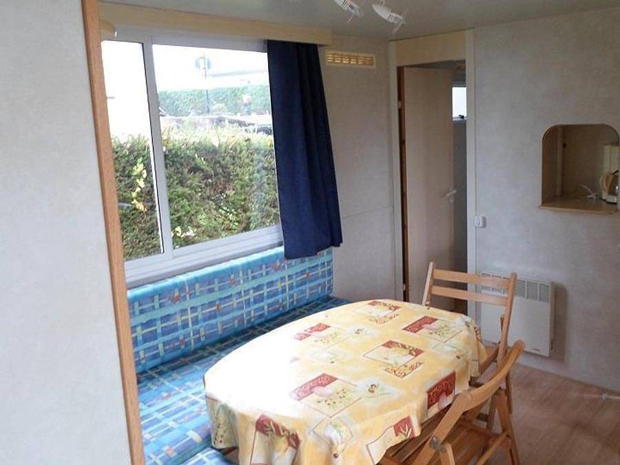 Camping Les Pinasses - Mobilheim 4 personen - Sequoia - 4 Personen inkl. 1 Person gegen Aufpreis buchbar auf dem Campingplatz in La Chapelle-devant-Bruyères, Sankt Didel